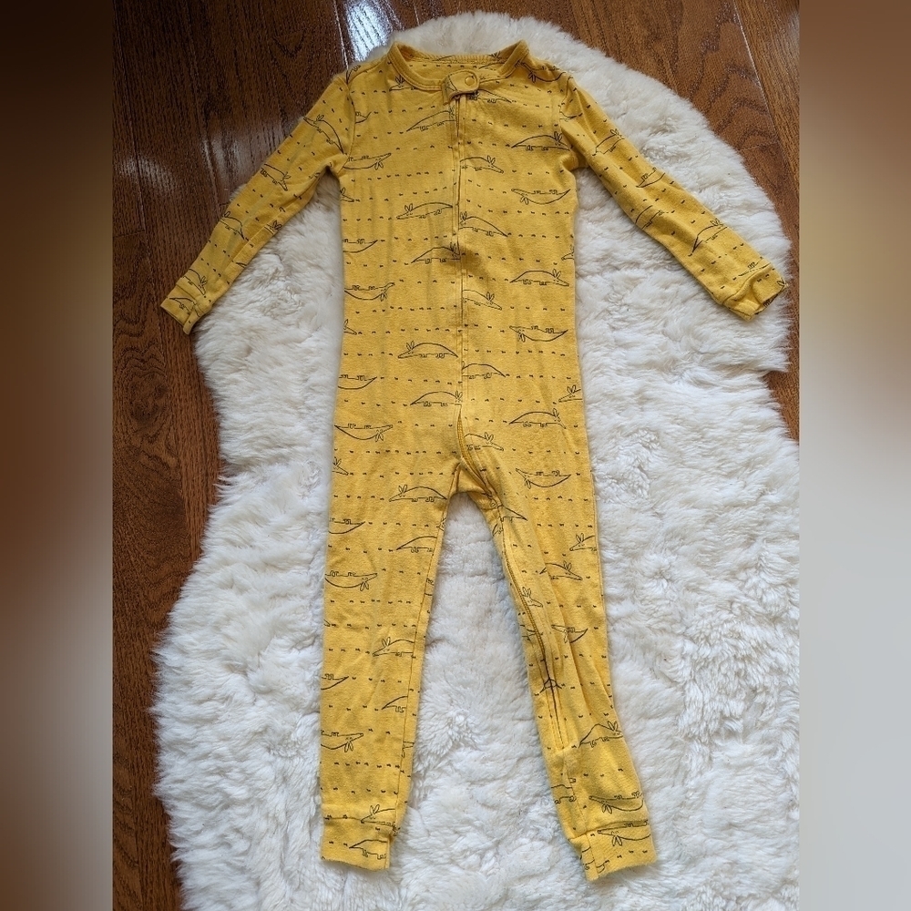 BABY Gap yellow ants and anteater one piece pajamas pj's